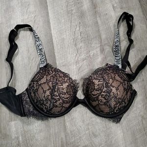 Victoria's Sectrer Very Sexy Push Up Bra